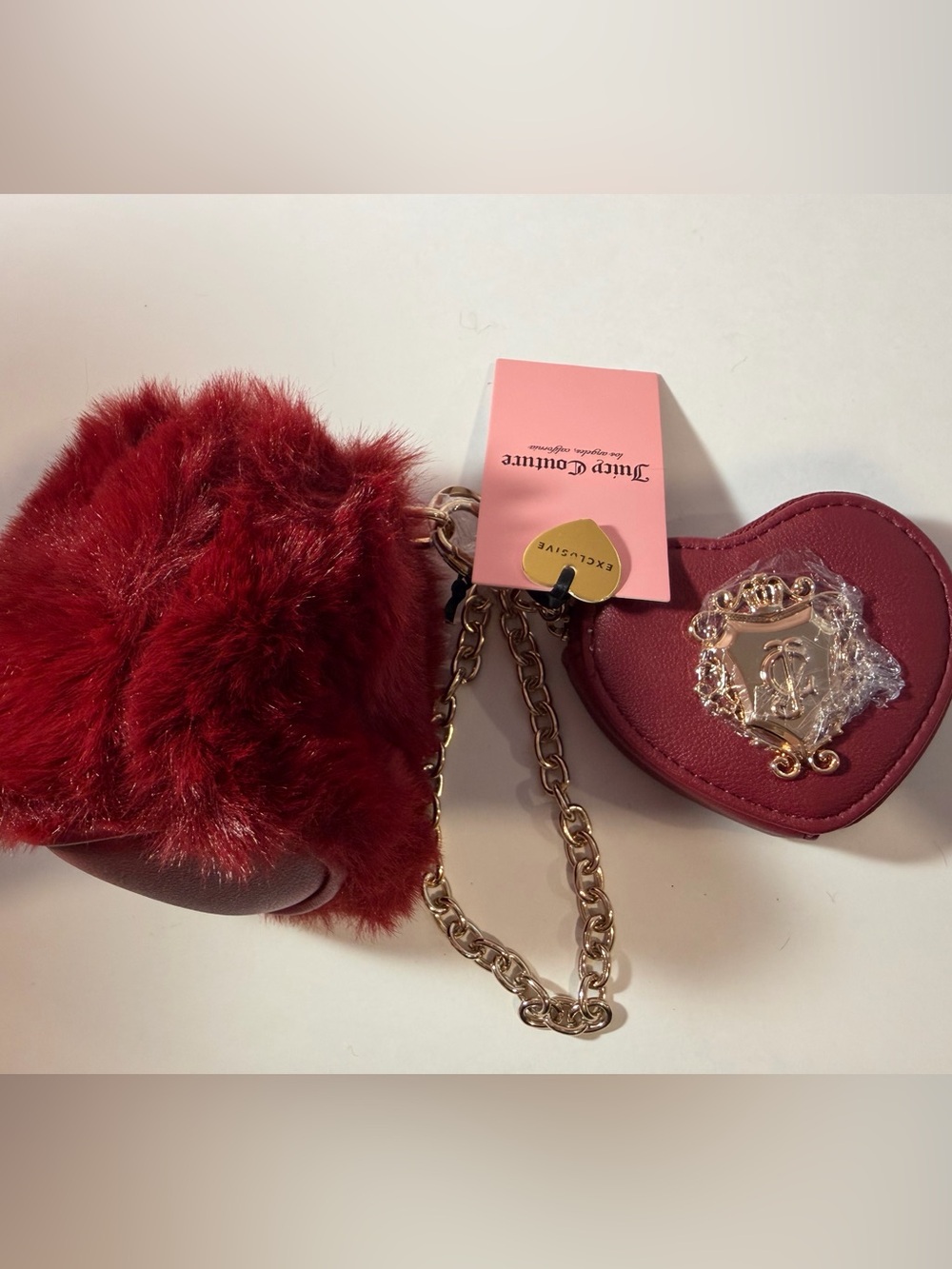 Juicy Couture Glamor Gang Drawstring & Heart Micro Bag Set in Cranberry Juice